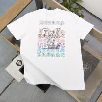 クロムハーツ半袖Tシャツ夏の暑い日にも快適に海外セレブが注目アイテムブランド 激安