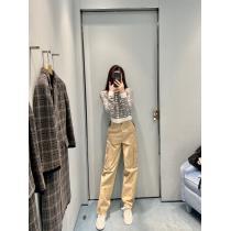 スラックス着心地良くお洒落さんの愛用率が高いMIUMIUスーパー コピー 通販