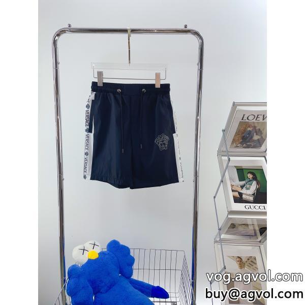 スラックス暑い日にも涼やかさを感じる涼しげに演出ブランド コピー 品VERSACE