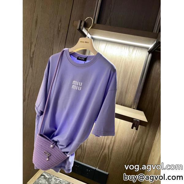 偽物 ブランド 販売気になるアイテム人気大人っぽく仕上げミュウミュウ半袖Tシャツ