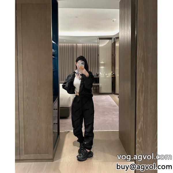ブランド コピー 着払いロゴがかっこいい着心地良くセットALEXANDER WANG