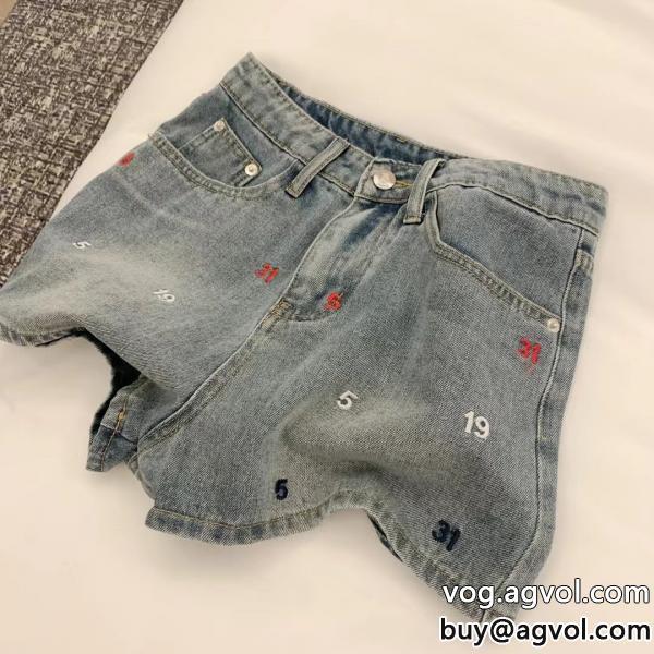 完売目前どんなシーンにもデニムパンツブランド コピーブランド フェイク