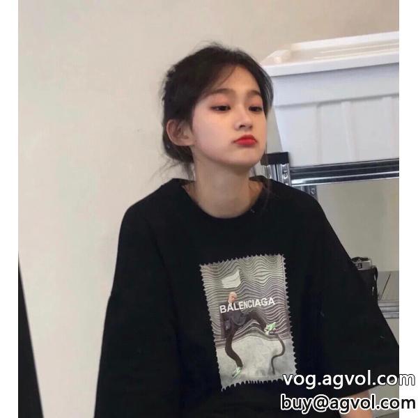 期間限定セール清涼感とカジュアルスタイルバレンシアガ半袖Tシャツブランド フェイク