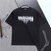 リラックススタイルが実現個性派さん半袖Tシャツバレンシアガブランド コピー