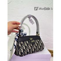 バッグDIORコピー 商品 販売今年もトレンド憧れブランド