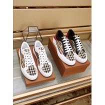 スーパー ブランド コピースニーカーBURBERRY最新の2026アイテム風通しのよい