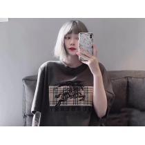 BURBERRYブランド コピー 販売限定生産品ロゴがかっこいい半袖Tシャツ