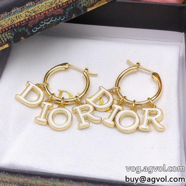 イヤリングカジュアルで気分爽快限定生産品スーパー コピー  DIOR
