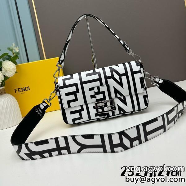 ブランド コピー 販売 FENDI洒落感を演出する！一目ぼれバッグ