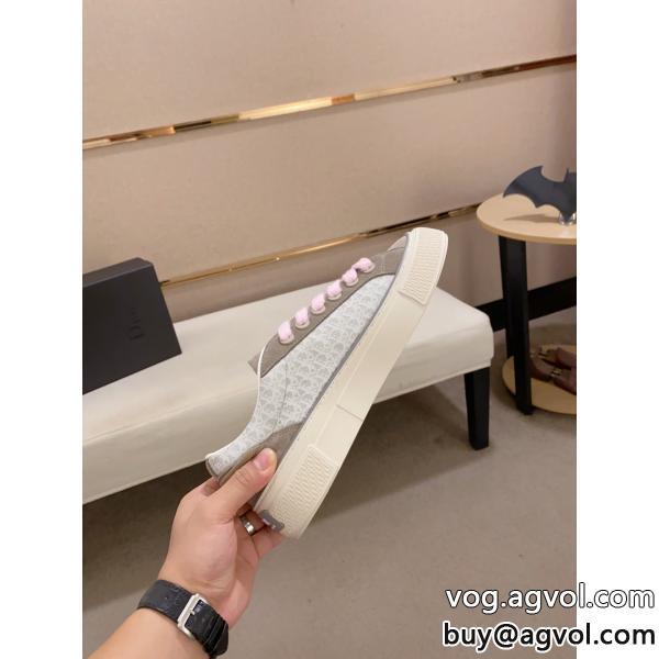 DIOR元気な印象に海外セレブが注目アイテムスニーカー偽物 ブランド 販売