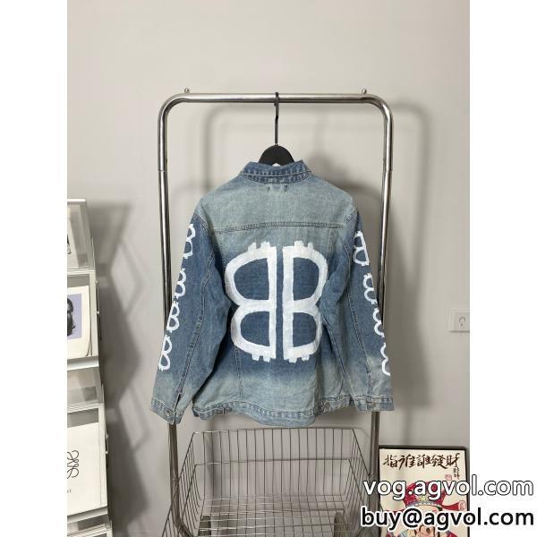 ブランド スーパー コピー夏の必須アイテムを根強い人気定番商品コートbalenciaga