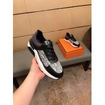 スニーカーDIOR可愛い完売確実  大人気清潔感溢れるブランド コピー ショップ