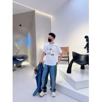 ブランド コピー 優良半袖Tシャツ人気モデル愛用ファッションの最先端！LOUIS VUITTON