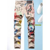 DSQUARED2独特の存在感安定感がありジーンズブランド コピー 販売