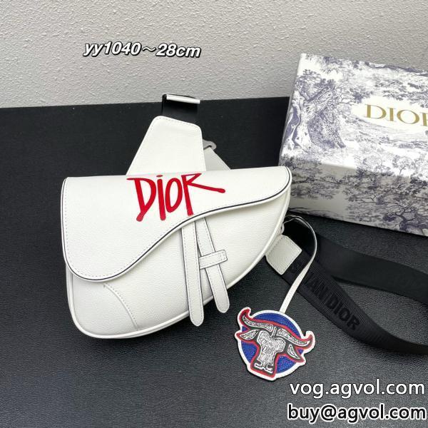 DIORバッグブランド コピー 販売定番の人気商品23SS海外直営