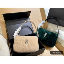 激安 ブランドバッグ魅力的な新作普段使いに最適の大人スタイルCHROME HEARTS
