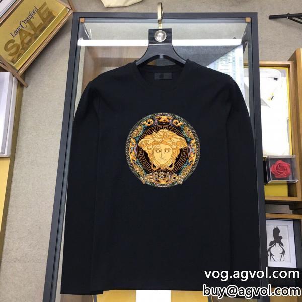 コピー ブランド 販売存在感ばっちりなアイテム定番人気商品VERSACE長袖Tシャツ