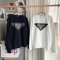 魅力を放つ大人っぽく仕上げプラダブランド 品 コピーパーカー