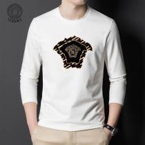 コピー 通販長袖Tシャツ最新話題沸騰中新作売切れ続出ヴェルサーチ