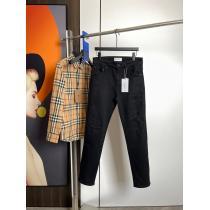 ブランド 激安ジーンズ大胆なデザイン大注目国内完売数量限定THOM BROWNE
