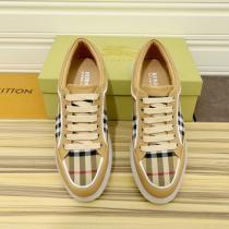 スニーカーBURBERRYブランド 偽物存在感大特に話題なの上品　即完売