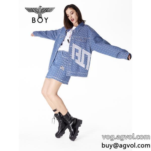 コート大人の余裕が漂う使い勝手の良いスーパー コピー ブランドBOY LONDON