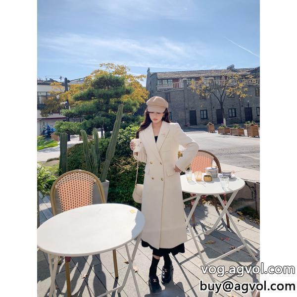 コートMIUMIU最旬のスタイル超稀少ブランド 品 コピー