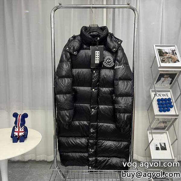 ダウンジャケット雑誌も街も人気アイテム定番人気MONCLER偽物 通販 
