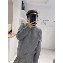 偽物 ブランド ショップ夏らしい爽やかさ今年もトレンドセーターTHOM BROWNE