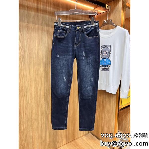 ヴェルサーチジーンズ通販 ブランド最新で完売確実美し過ぎる