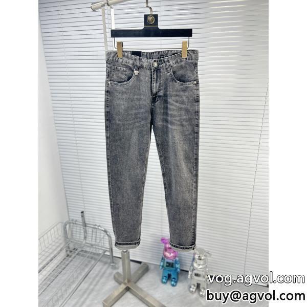 ジーンズコピー 商品 販売ヴェルサーチ根強い人気定番商品完売必須☆お早めに