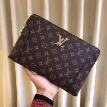 LOUIS VUITTON男性用ハンドバッグ毎日に上質を 重宝する偽 ブランド 