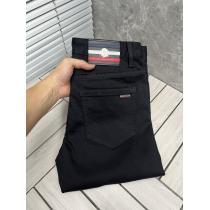 モンクレールコピー 商品 通販ジーンズ売り切れ間近旬の気分を絶妙に