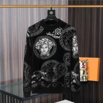 セーター最安に挑戦夏らしい品格が漂うVERSACEブランド コピー 安心
