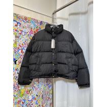 ダウンジャケットセリーヌコピー 商品 販売2026大活躍人気アイテムロゴが美しい