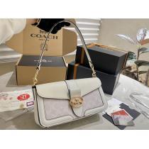 完売必至大人の余裕が漂うバッグCOACHコピー 商品 ブランド