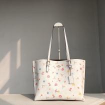 快適な着心地おしゃれ度をUPする新着バッグブランド コピー 激安COACH