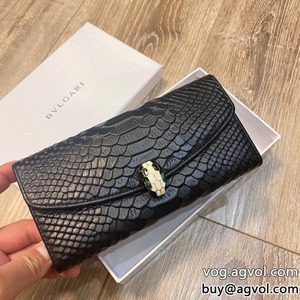 財布2026ファッションオシャレな印象にブランド コピー 着払いブルガリ