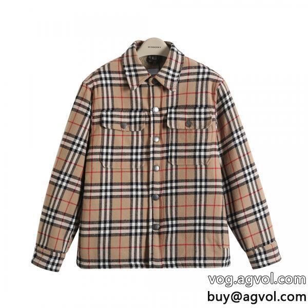 BURBERRYコートコピー 商品 販売きれいめな印象で着こなし23SS 異素材