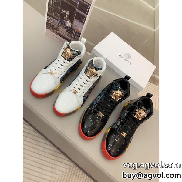 最新作大人っぽく着こなせるスニーカースーパー コピー 安心 VERSACE