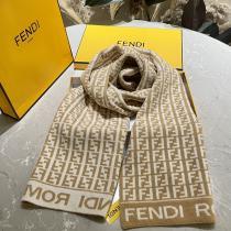 FENDIマフラーカジュアルなのに高感度が高く柔らかな着心地ブランド 偽物 通販