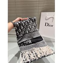 DIORマフラーコピー 商品 ブランドお洒落上級者完売間近