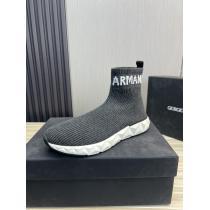 大変お買得普段使いにぴったりのデザインスニーカーARMANI偽物 通販 