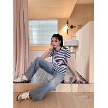 偽物 ブランド適度な光沢感があり品のよさを感じさVERSACE半袖Tシャツ