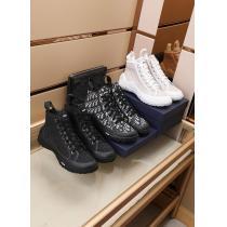 DIORスニーカーブランド フェイクセレブ愛用VIPセールで破格