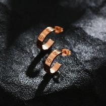イヤリング完売必至魅力が光るブランド スーパー コピー 通販CARTIER