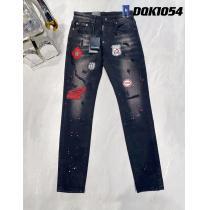 魅力がたっぷり大人可愛いスタイルDSQUARED2ブランド コピー 販売 ジーンズ