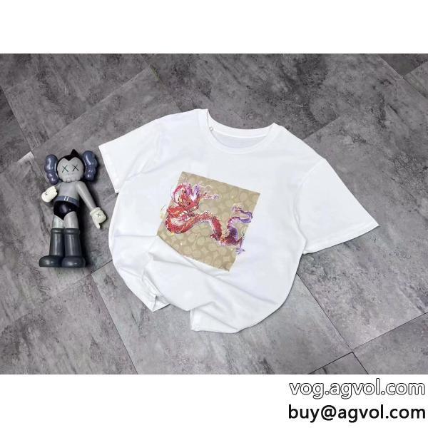 ブランド コピー 優良大人で素敵特に話題なの上品　即完売COACH半袖Tシャツ