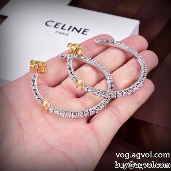 CELINEコピー ブランド 通販耳くぎクール印象トレンドを追求した新作