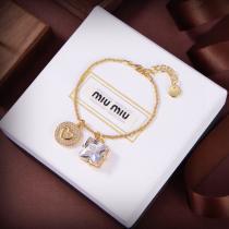 腕輪ブランド コピー 激安MIUMIU新鮮ながら上品VIPセールで奇跡